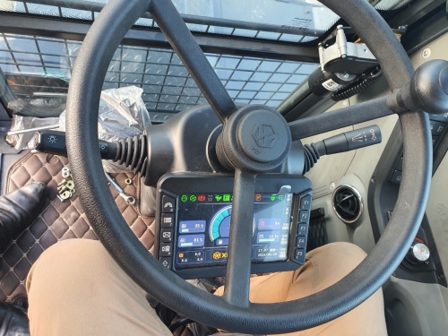 Máy Xúc Đào Bánh Lốp Xinyuan C115 - Hiệu Suất Mạnh Mẽ Cho Công Trình Đa Năng